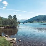 Vossestolen 2* Vossestrand